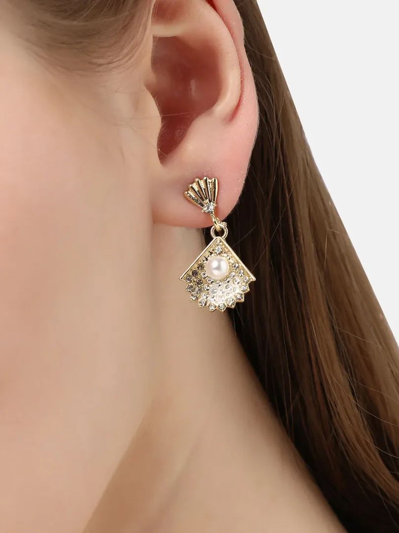 White Pearl Earrings