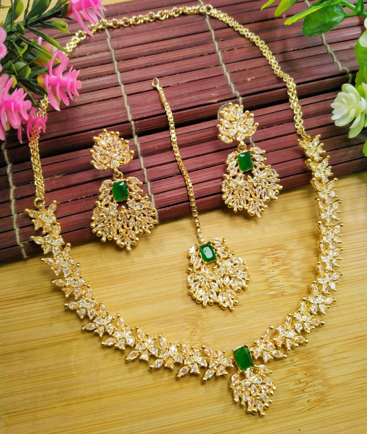 Zircon Light weight Party Wear Necklace Set

Premium Quality Zircon Light weight Party Wear Necklace set with Earrings and Tika 

Rate 1880/-